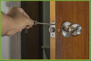 Gateway Locksmith Shop Sierra Madre, CA 626-537-2269 - 3-lock-change-residential